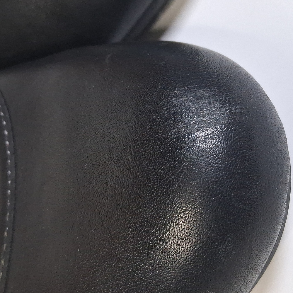 Taos Footwear Black Flats - Picture 5 of 9